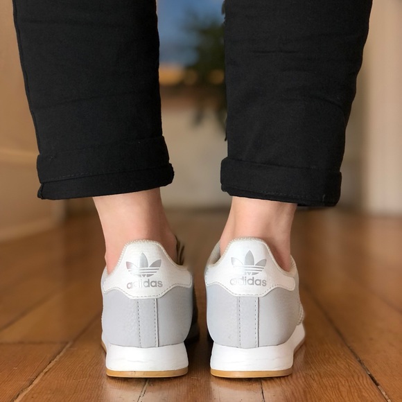 ✨Retro Adidas Somoa Grey/ White ✨ - Picture 5 of 12